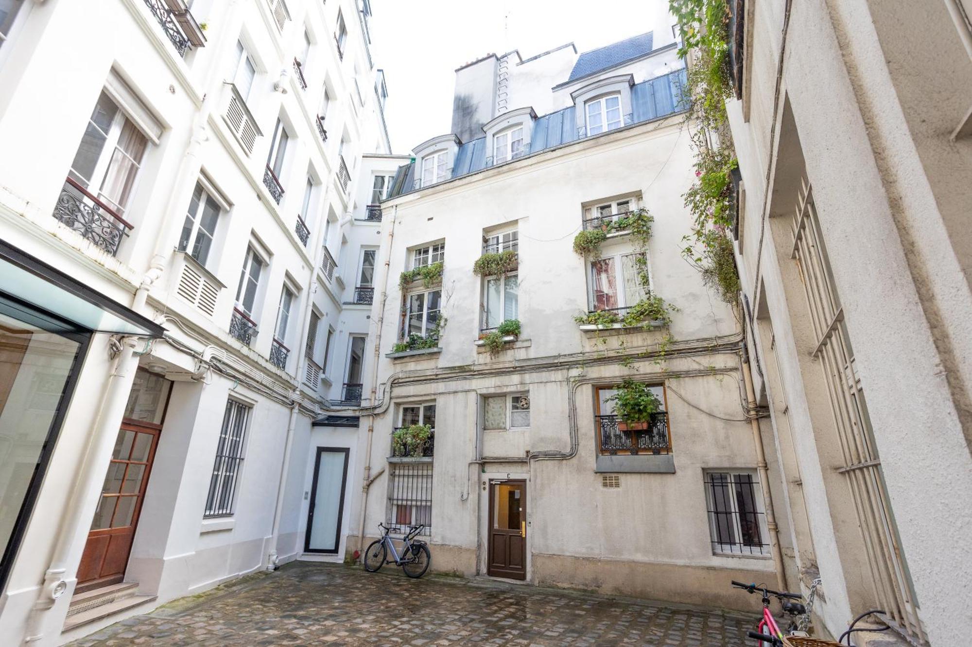 Appartement Studio Cosy Romantique En Plein Coeur De Paris Extérieur photo